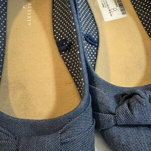 Women's Blue Polka Dot Flats